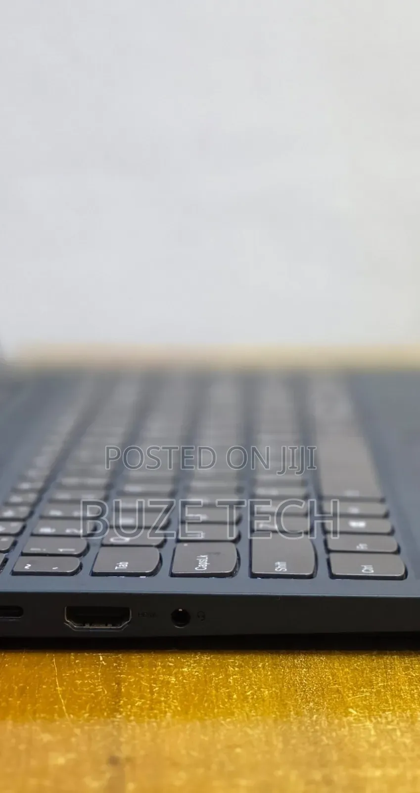New Laptop Lenovo 12GB Intel Core i7 SSD 512GB