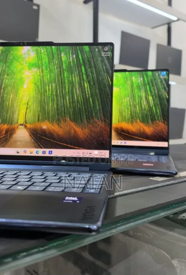 New Lenovo Yoga Pro 9i Aura Edition 32GB Intel Core Ultra 7 SSD 1T