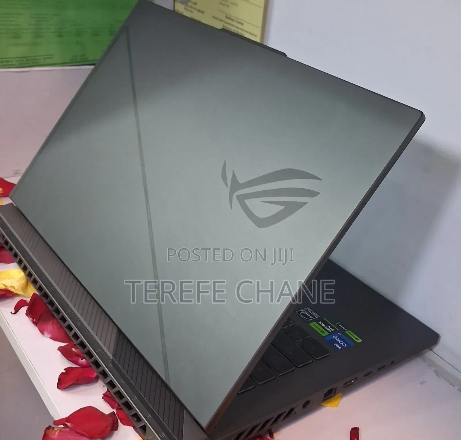 New Laptop Asus ROG Strix G17 16GB Intel Core i9 SSD 1T