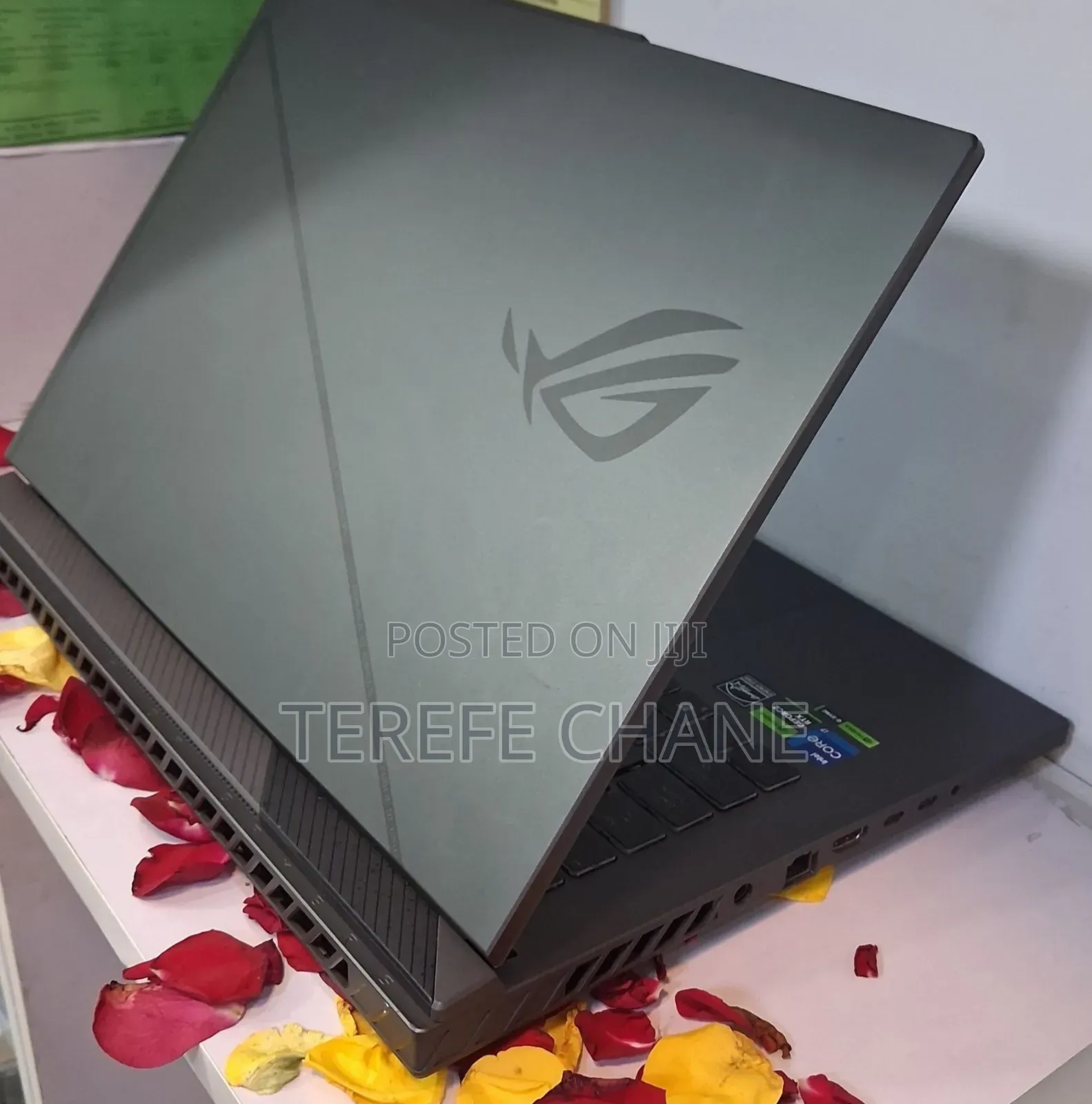 New Laptop Asus ROG Strix G17 16GB Intel Core i9 SSD 1T