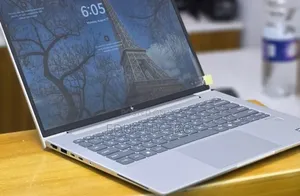 New Laptop HP EliteBook 640 G11 16GB Intel Core Ultra 5 SSD 512GB
