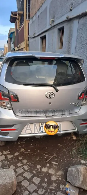 Toyota Agya 2022 Silver