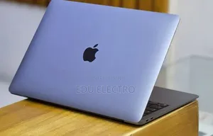 New Laptop Apple MacBook Air 2020 M1 16GB Apple M1 SSD 256GB