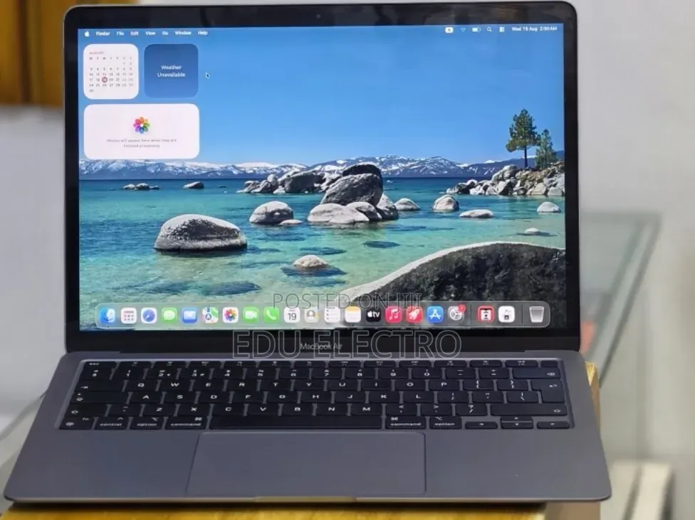New Laptop Apple MacBook Air 2020 M1 16GB Apple M1 SSD 256GB