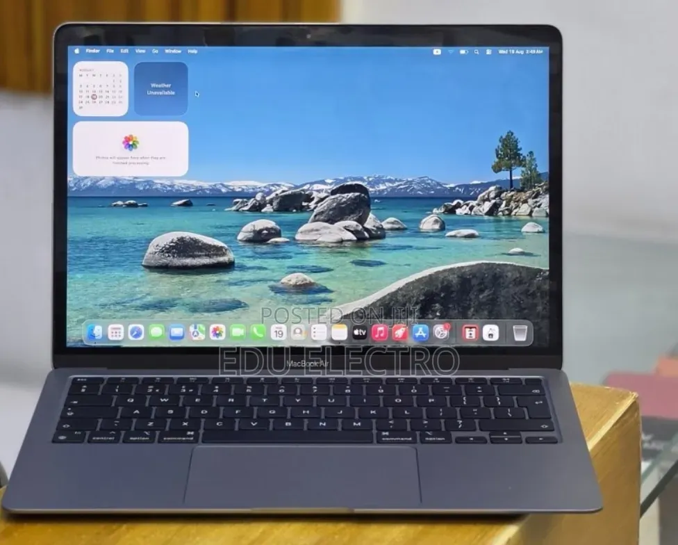 New Laptop Apple MacBook Air 2020 M1 16GB Apple M1 SSD 256GB
