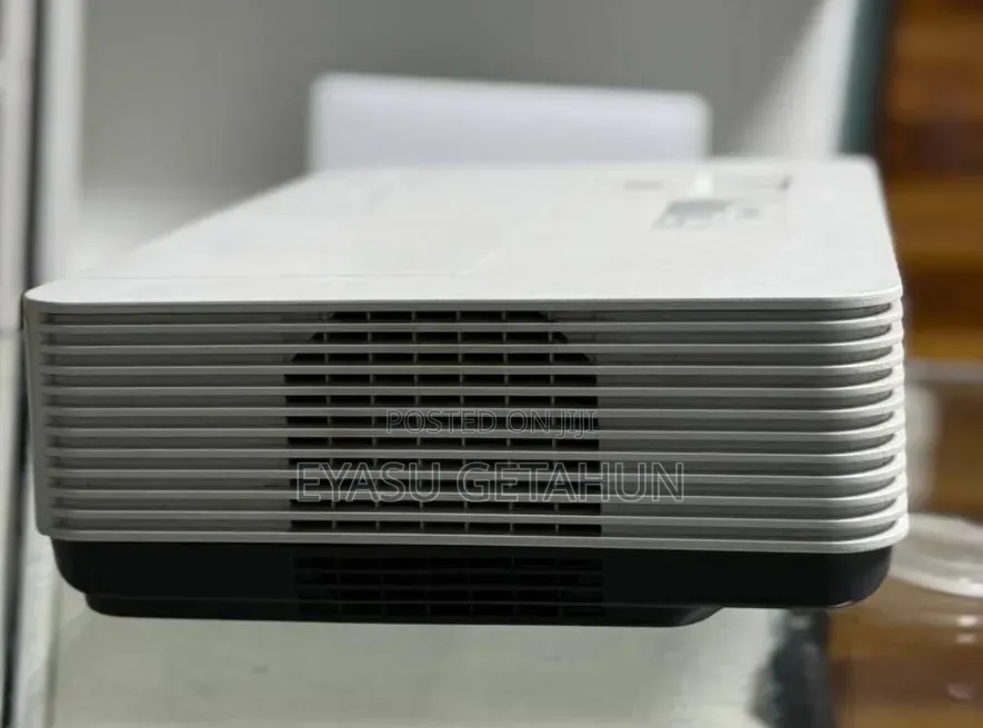 Sony Projector Model Name VPL-DX221 Hardware Interface