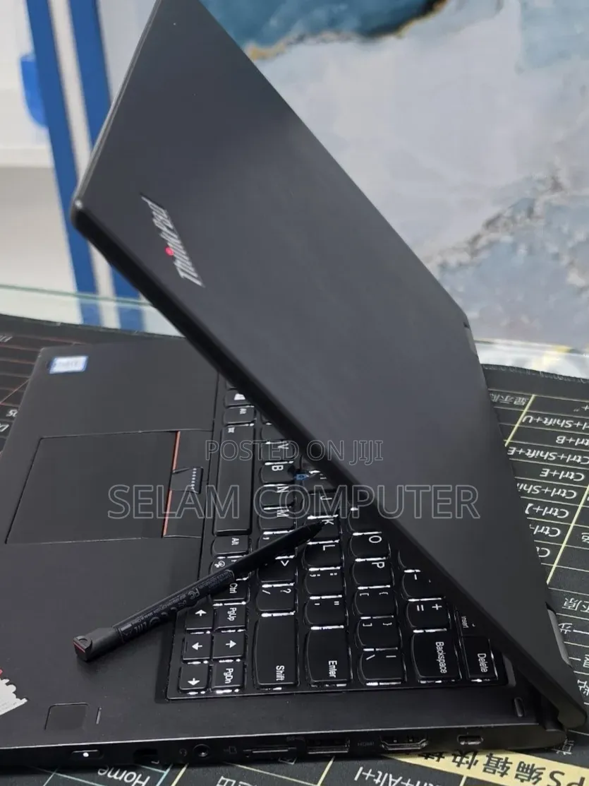 New Laptop Lenovo ThinkPad X390 16GB Intel Core i5 SSD 256GB