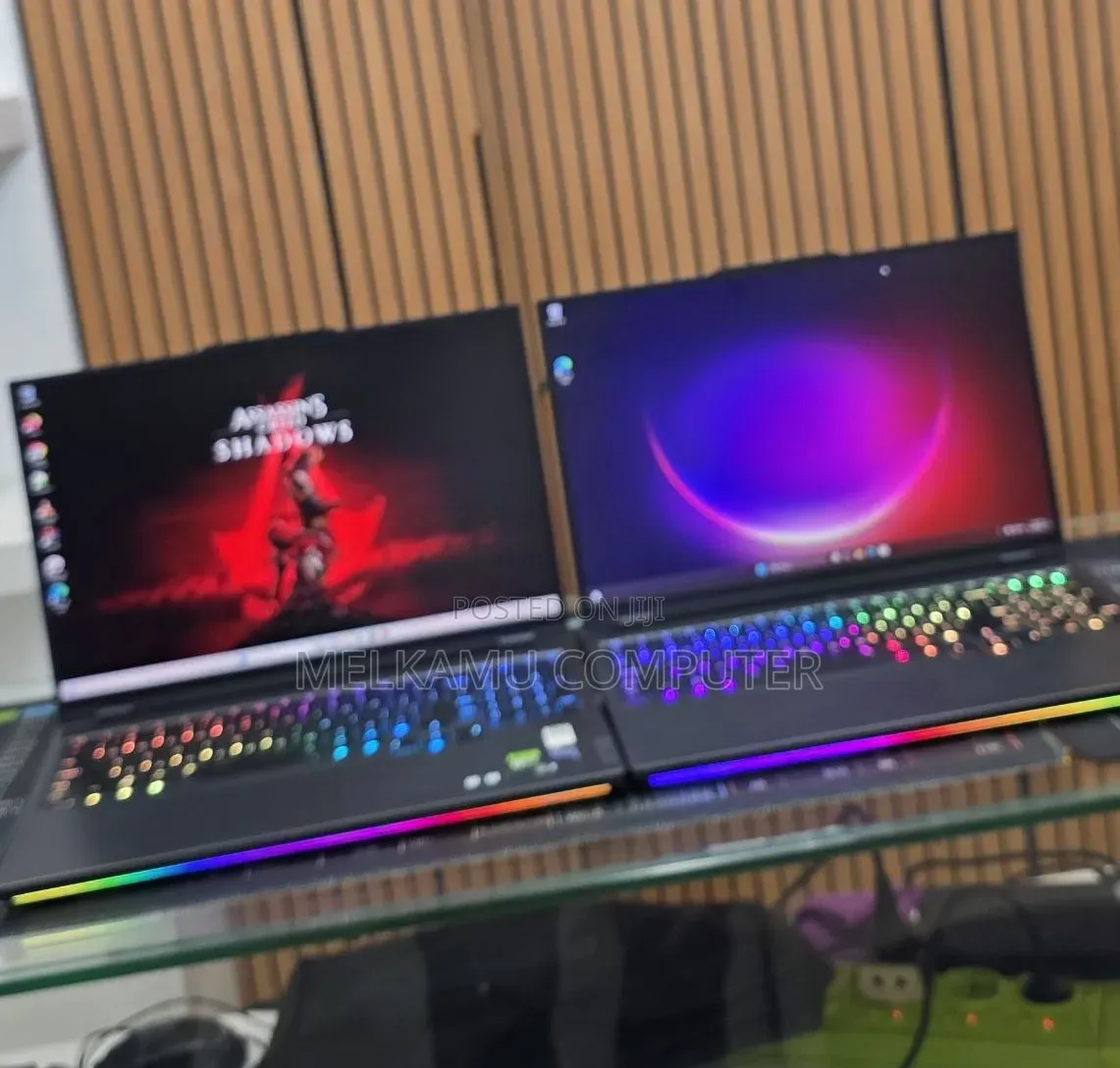 New Laptop Lenovo Legion Pro 7 48GB Intel Core i9 SSD 1T