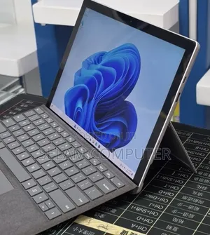New Laptop Microsoft Surface Pro 7 32GB Intel Core i7 SSD 1T