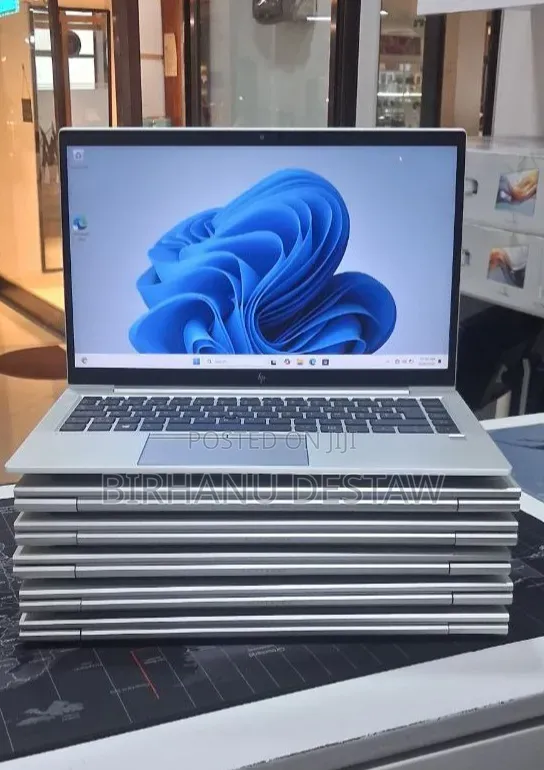 New Laptop HP EliteBook 840 G7 8GB Intel Core i5 SSD 512GB
