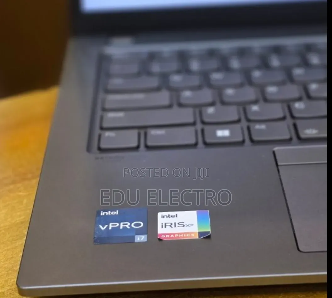 New Laptop Lenovo ThinkPad T14 G3 16GB Intel Core i7 SSD 512GB