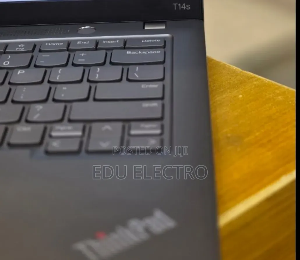 New Laptop Lenovo ThinkPad T14 G3 16GB Intel Core i7 SSD 512GB