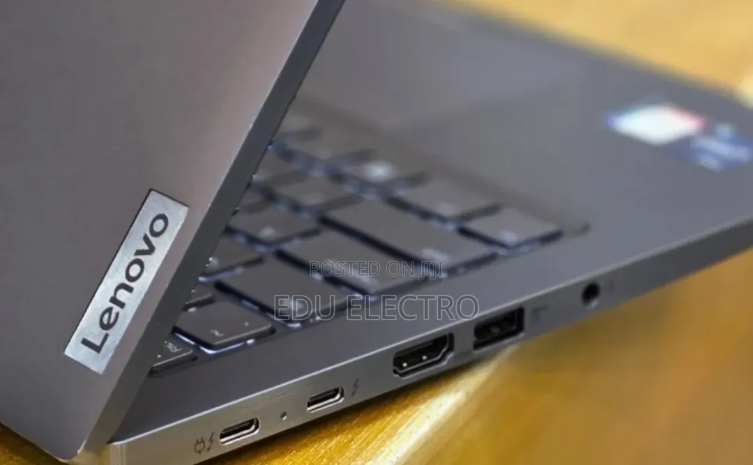 New Laptop Lenovo ThinkPad T14 G3 16GB Intel Core i7 SSD 512GB