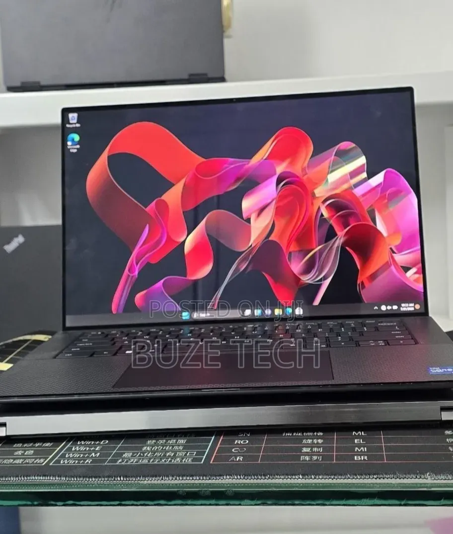 New Laptop Dell Precision 5560 16GB Intel Core i7 SSD 512GB