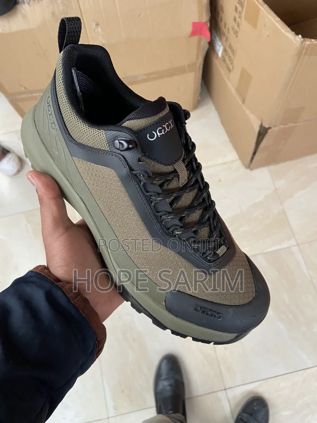 UAXX All-Terrain Outdoor Trail Shoes