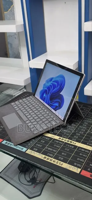 New Laptop Microsoft Surface Pro 7 32GB Intel Core i7 SSD 1T