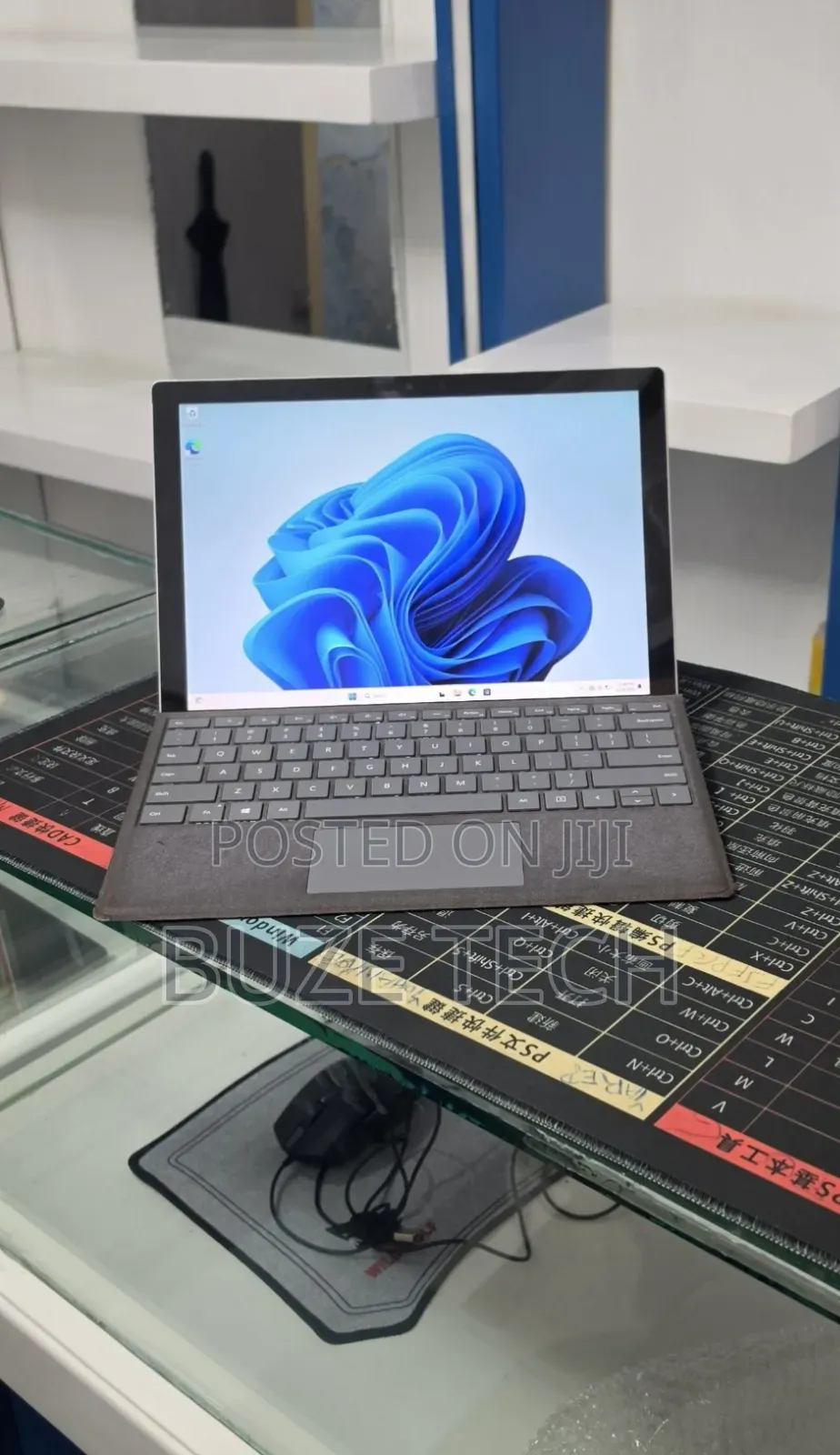 New Laptop Microsoft Surface Pro 7 32GB Intel Core i7 SSD 1T