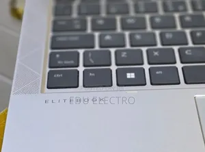 New Laptop HP EliteBook x360 1030 G8 16GB Intel Core i5 SSD 512GB