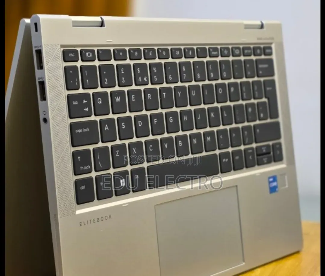 New Laptop HP EliteBook x360 1030 G8 16GB Intel Core i5 SSD 512GB