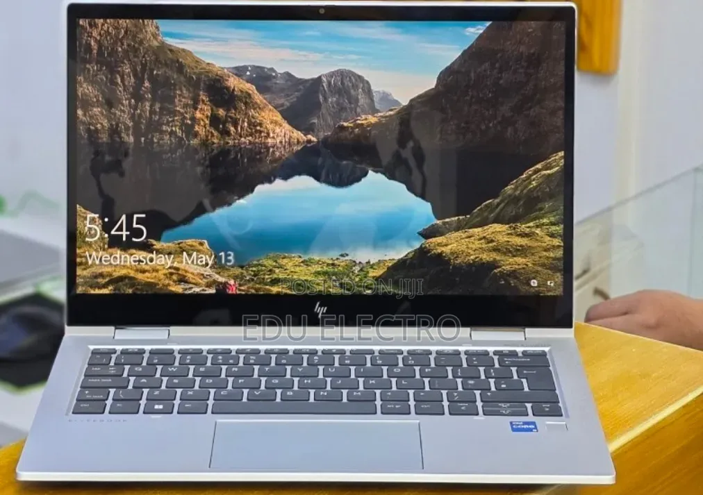New Laptop HP EliteBook x360 1030 G8 16GB Intel Core i5 SSD 512GB