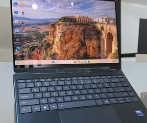 New Laptop Lenovo Yoga 9 16GB Intel Core Ultra 7 SSD 1T