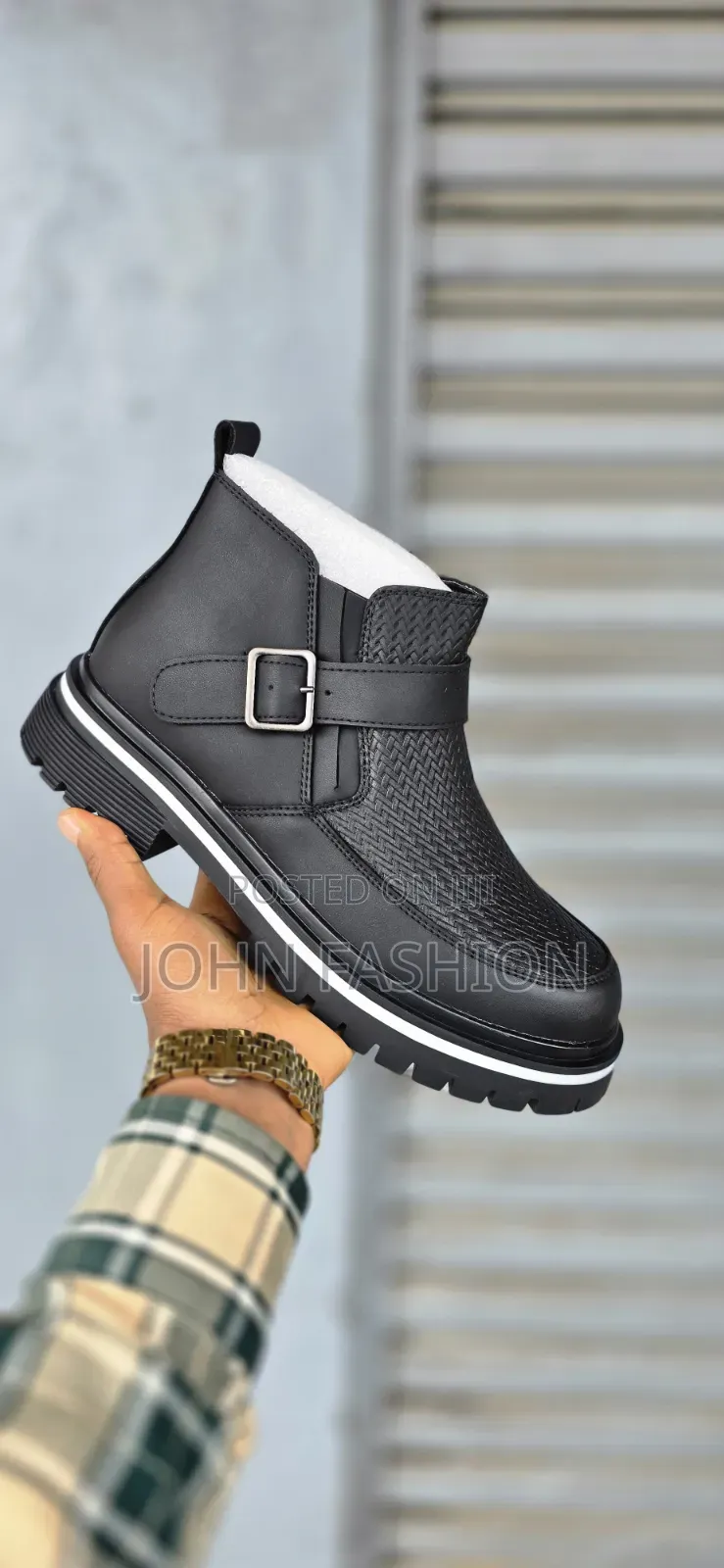New Fashion Shoe's Puts