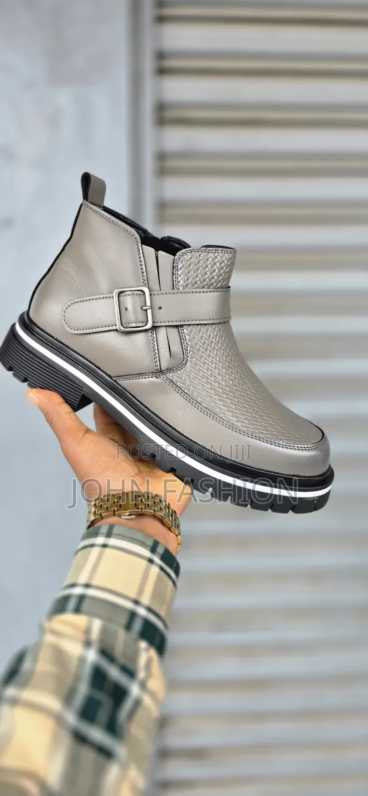 New Fashion Shoe's Puts