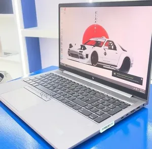 New Laptop HP ZBook Firefly G8 16GB Intel Core i7 SSD 512GB