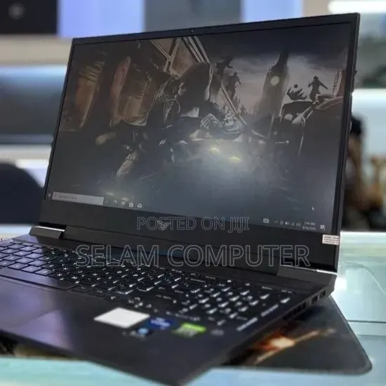 New Laptop HP Victus 15 16GB Intel Core i7 SSD 512GB