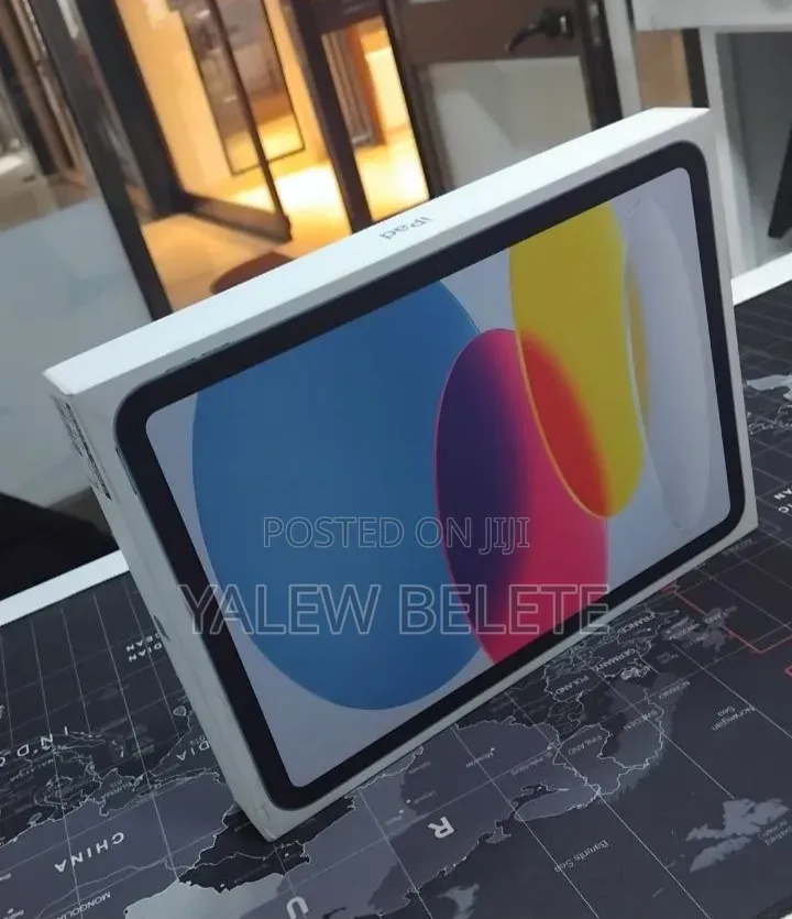New Apple iPad (2025) 128 GB