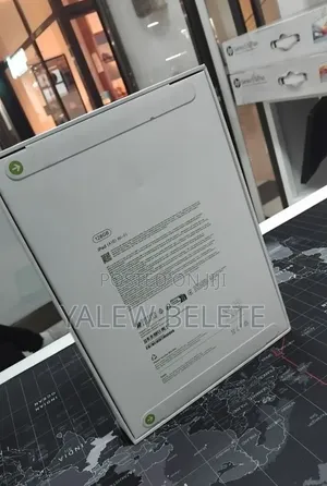 New Apple iPad (2025) 128 GB