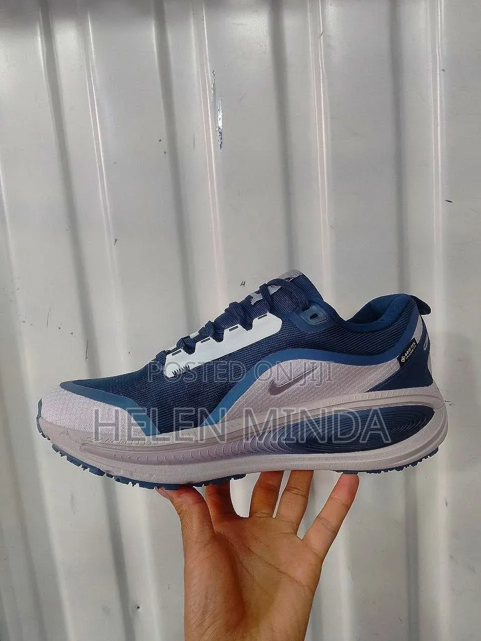 NIKE | Original Premium Sneakers