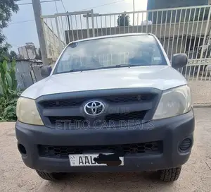 Toyota Hilux 2008 White