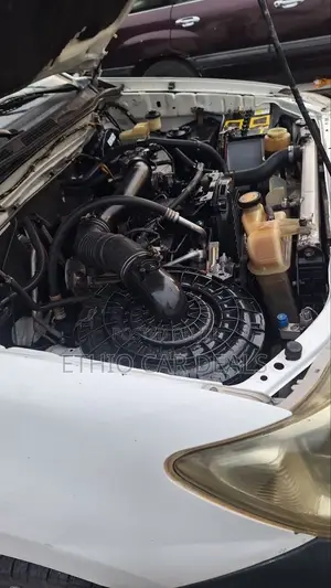 Toyota Hilux 2008 White