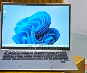 New Laptop HP EliteBook 840 G10 16GB Intel Core i7 SSD 512GB