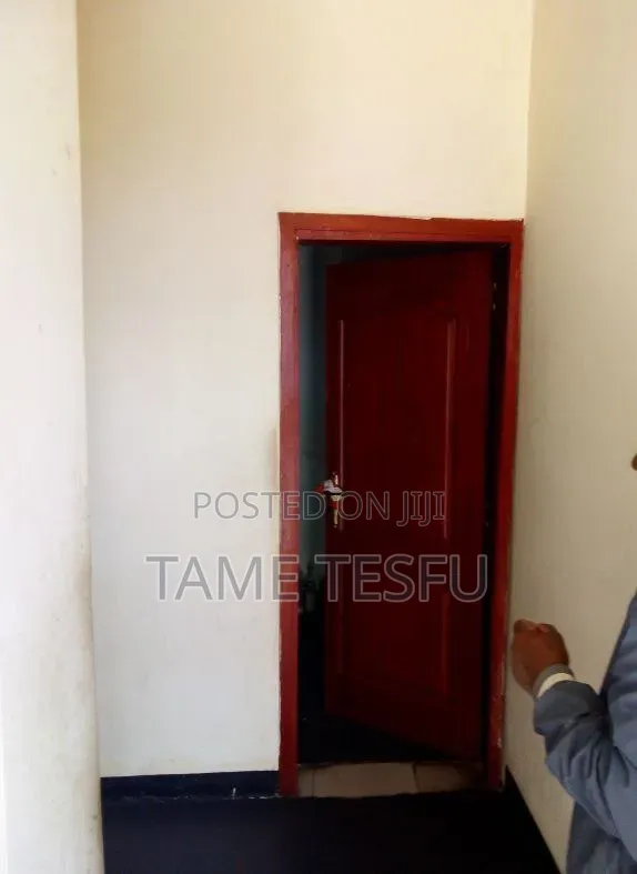 Furnished 1bdrm House in ጋርመንት, Nifas Silk-Lafto for sale