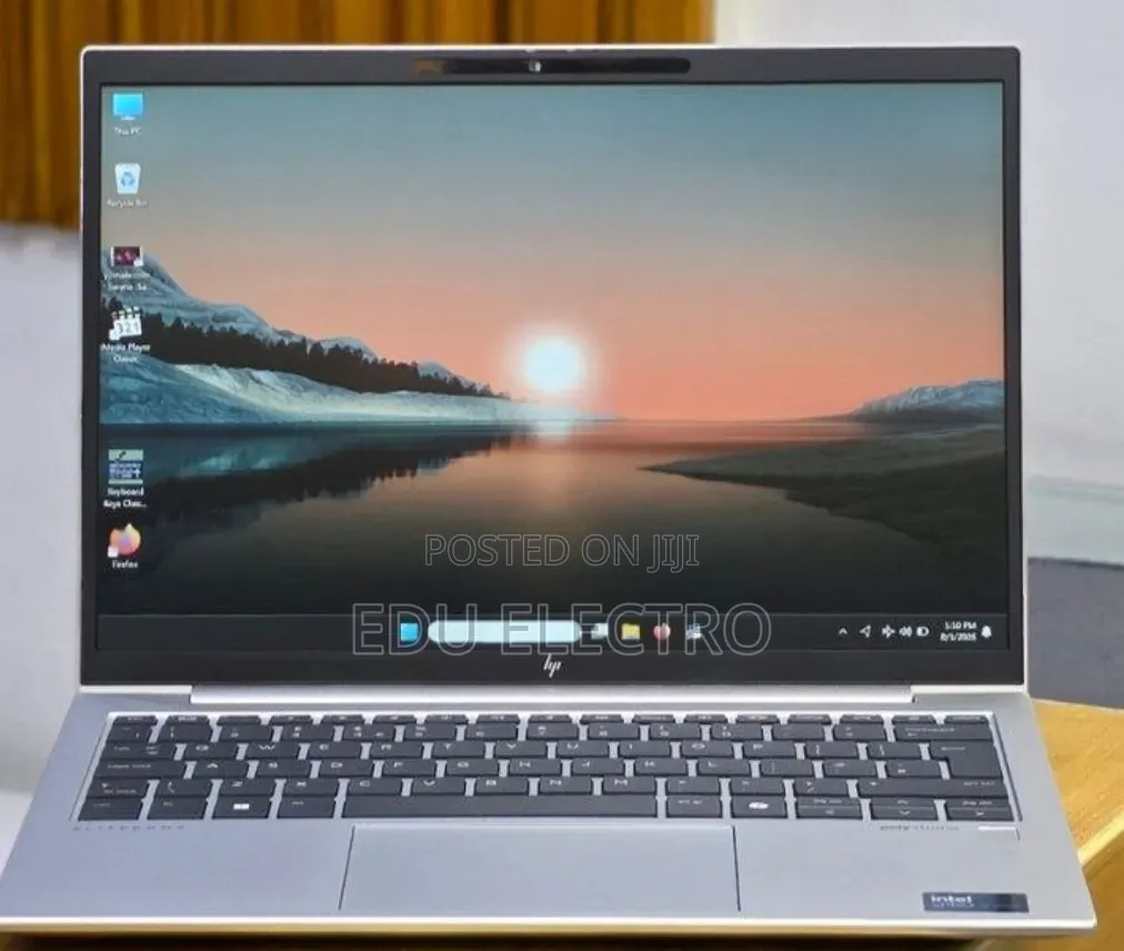 New Laptop HP Elitebook 830 G11 16GB Intel Core Ultra 7 SSD 512GB