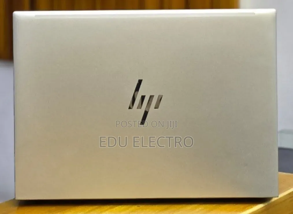 New Laptop HP Elitebook 830 G11 16GB Intel Core Ultra 7 SSD 512GB
