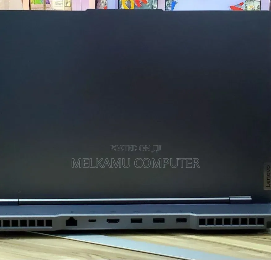 New Laptop Lenovo Legion 5 16GB AMD Ryzen 7 SSD 512GB