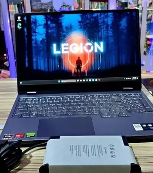 New Laptop Lenovo Legion 5 16GB AMD Ryzen 7 SSD 512GB