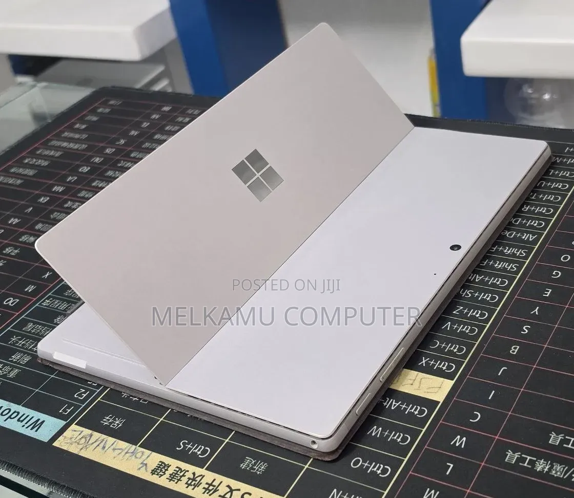 New Laptop Microsoft Surface Pro 7 32GB Intel Core i7 SSD 1T