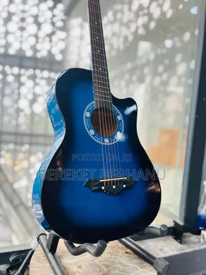 Tanghi Box Guitar New Condition