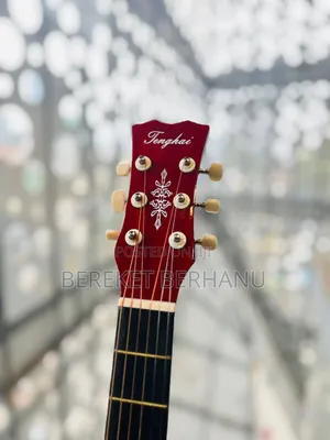 Tanghi Box Guitar New Condition