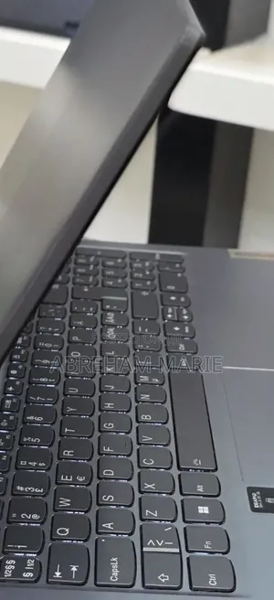 New Laptop Lenovo IdeaPad S10-3 8GB Intel Core i5 SSD 512GB