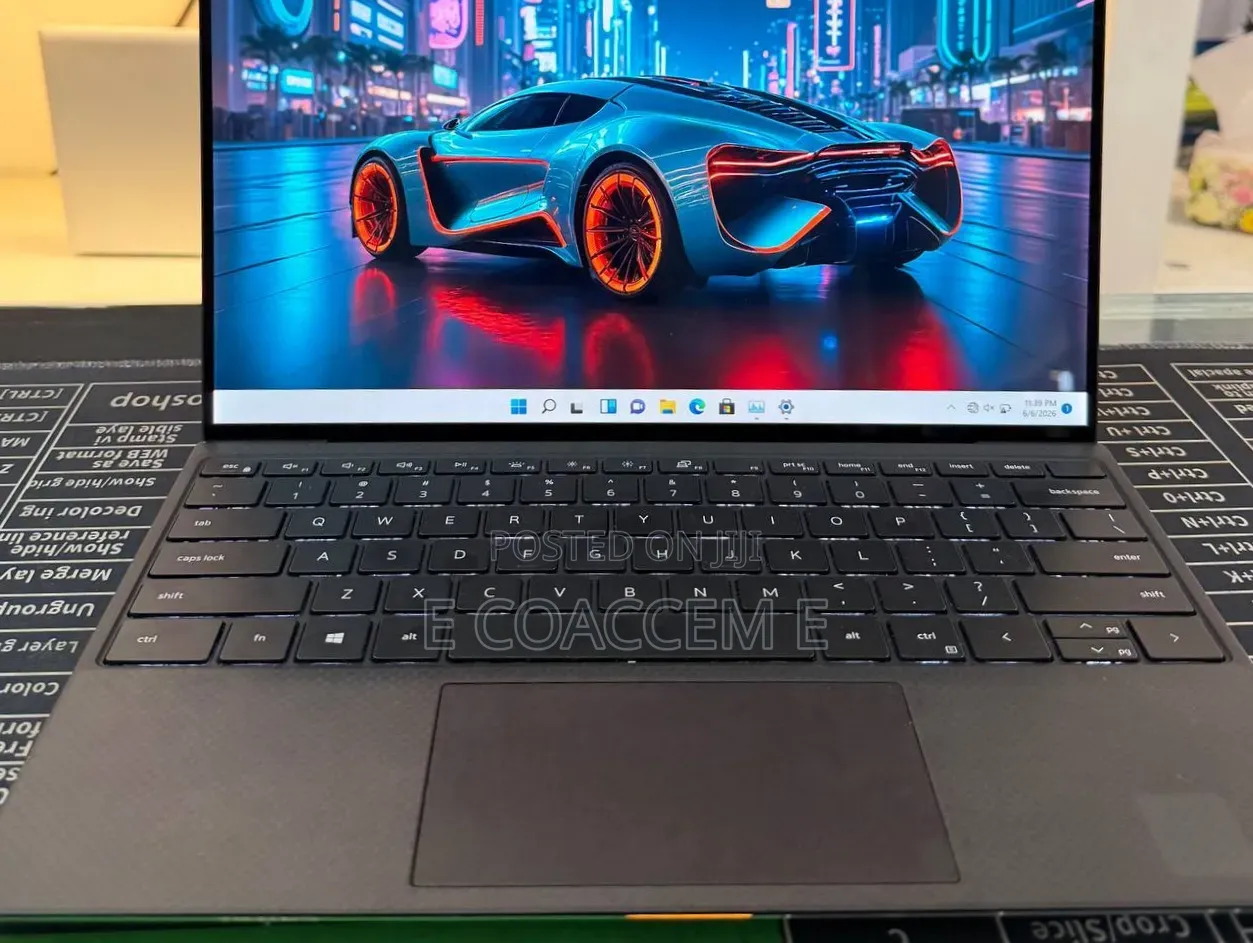 New Laptop Dell 16GB Intel Core i7 SSD 512GB