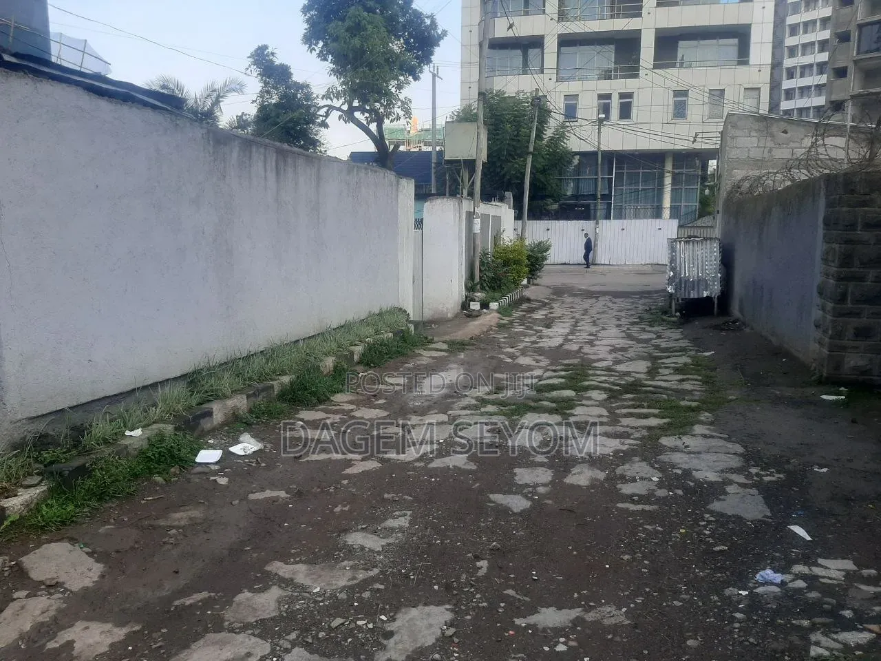 Furnished 2bdrm House in Bole for sale