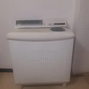 Hitachi Manual Washing Machine