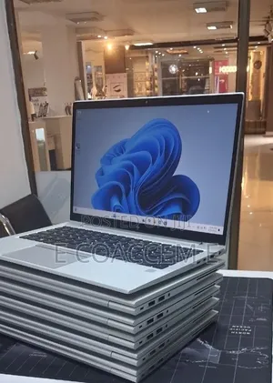 New Laptop HP 8GB Intel Core i5 SSD 512GB