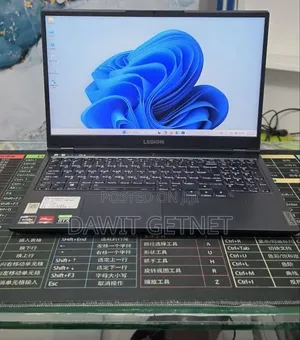 New Laptop Lenovo Legion 5 16GB AMD Ryzen 7 SSD 512GB