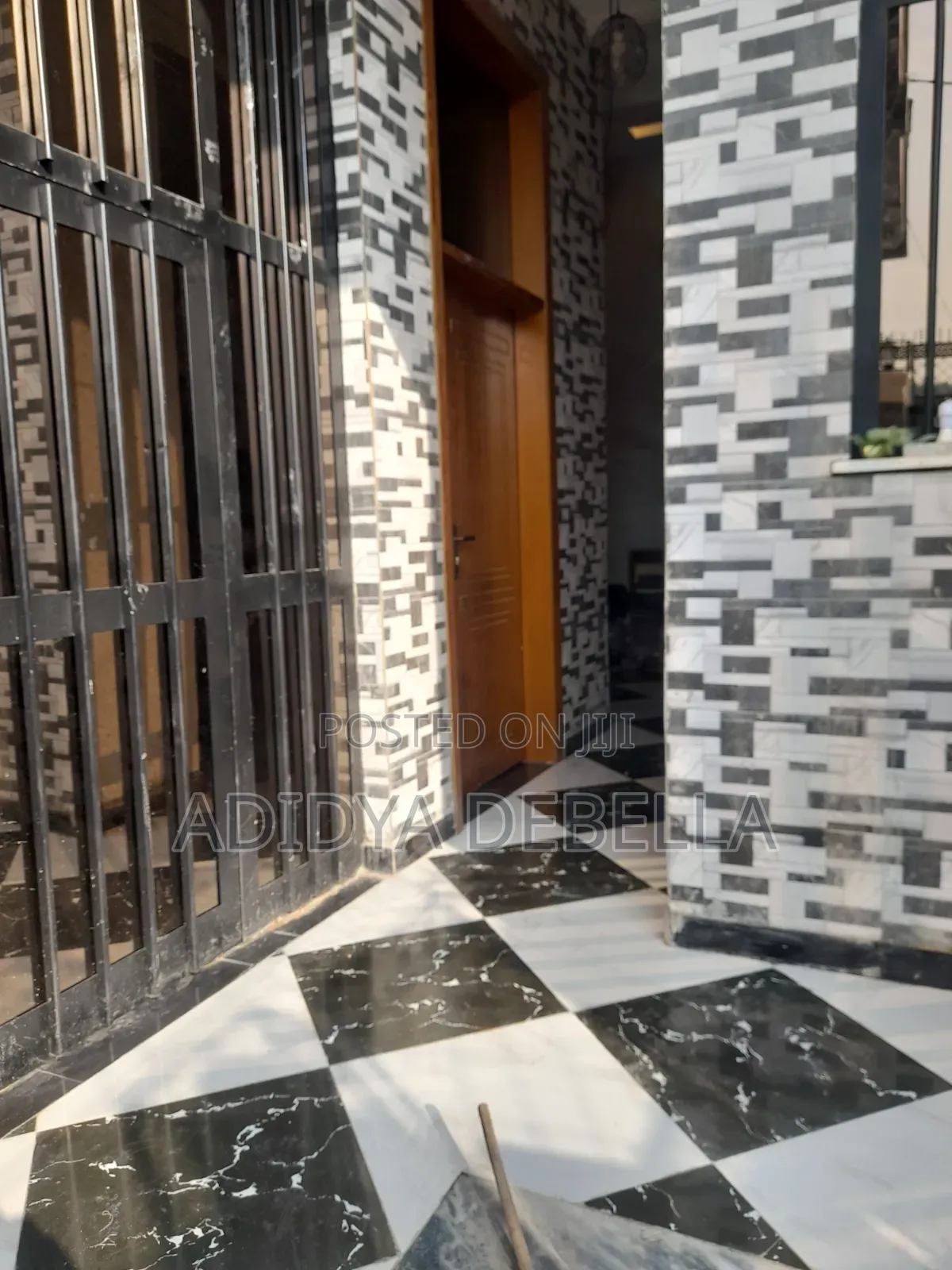 5bdrm House in Gelan, Akaky Kaliti for sale
